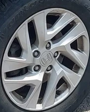 2015 CRV OE Wheel 17x7 Twisted Spoke Argent Honda