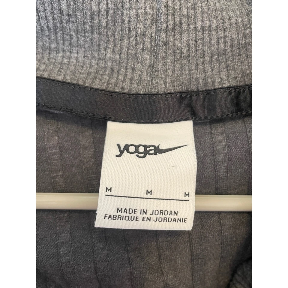 Suéter Top Nike Yoga Cuello Chal Acanalado Para Mujer Talla M Gris Manga Larga Foto 4 de 4