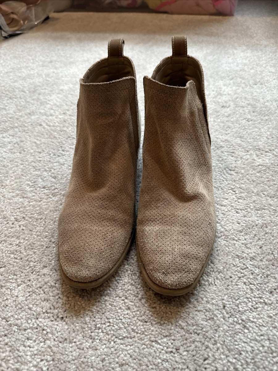 Dolce Vita Volli Tan Suede Bootie Size 9 NWT $160 MSRP Dolce Vita | Shoes | New Dolce Vita Volli Ankle Bootie  main image 3