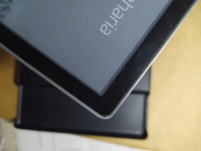 Kindle Oasis 第9世代 8GB Amazon Kindle Oasis (9th Generation) 8GB, Wi-Fi, 7in