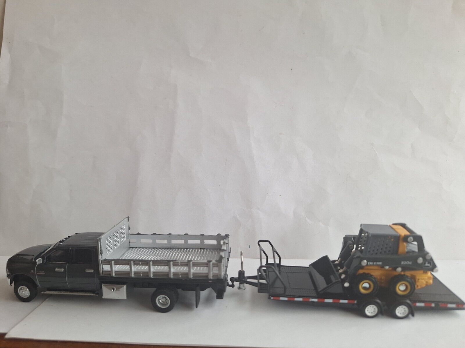 Picture 1 of 3
