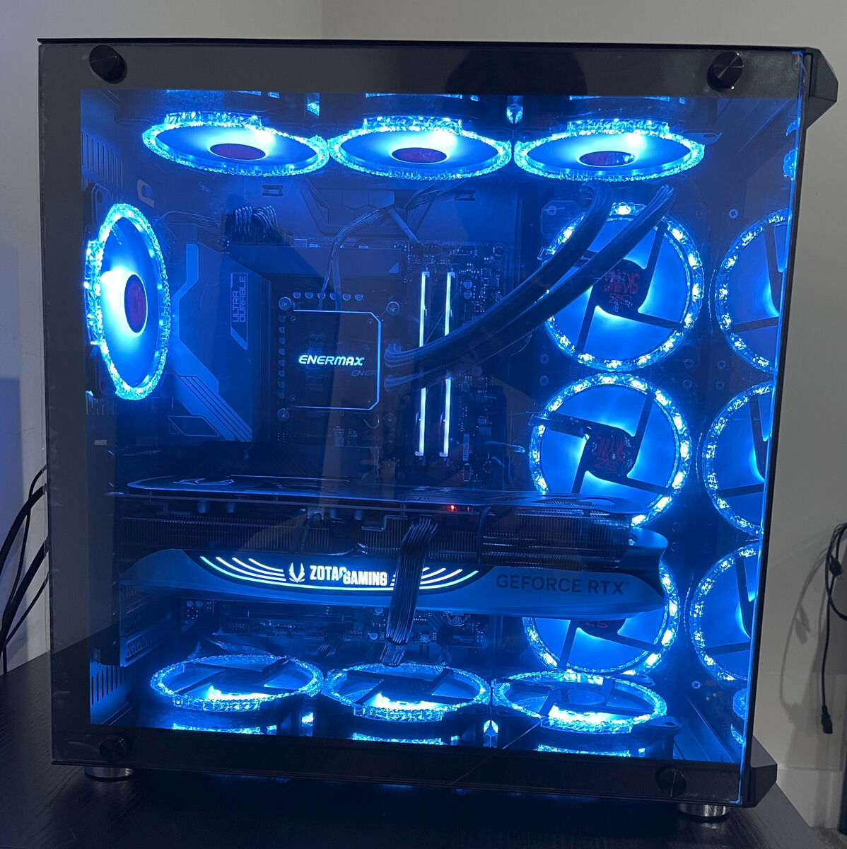 RTX 4090 CUSTOM BUILT GAMING PC - Intel i9 13900K GeForce 64GB DDR5 4T –  Dan's Custom Built Gaming Beasts