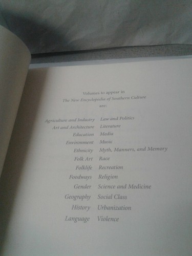 New Encyclopedia of Southern Culture Volume 3: History (Charles Reagan Wilson) - Picture 4 of 12