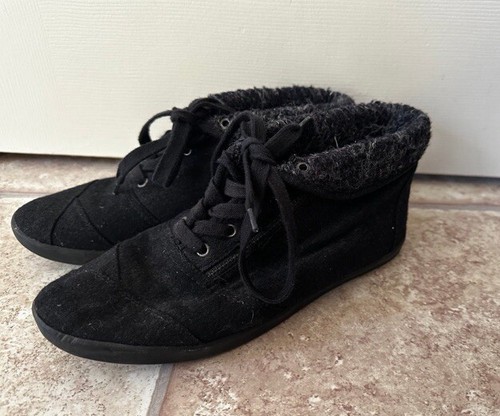 Call It Spring Womens Size 8.5 Black Wool Lace/Zipper Lined Booties - Picture 2 of 5