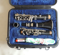 Selmer CL300 Student Clarinet Ser. 99775 Good Condition