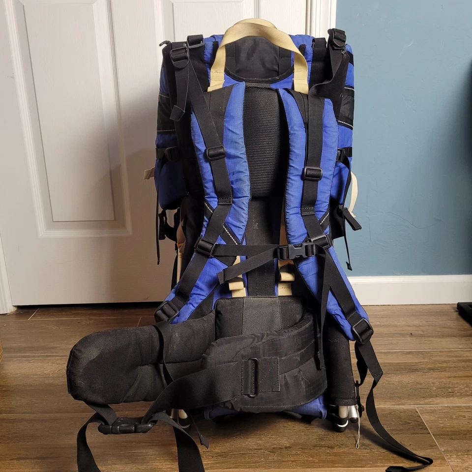 Mochila portabebés vintage para niños Kelty marco de metal azul senderismo Foto 3 de 4