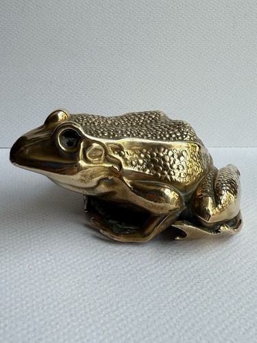 VINTAGE BRASS FROG TOAD FIGURINE. HIGH DETAIL - Picture 6 of 9