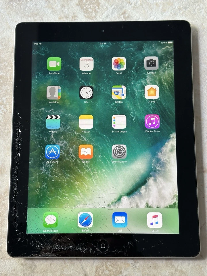 Apple iPad (4th generation) · 16GB · Wi-Fi, Foto 1 von 3