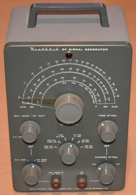 HEATH HEATHKIT RF SIGNAL GENERATOR, ELECTRONIC TEST INSTRUMENT