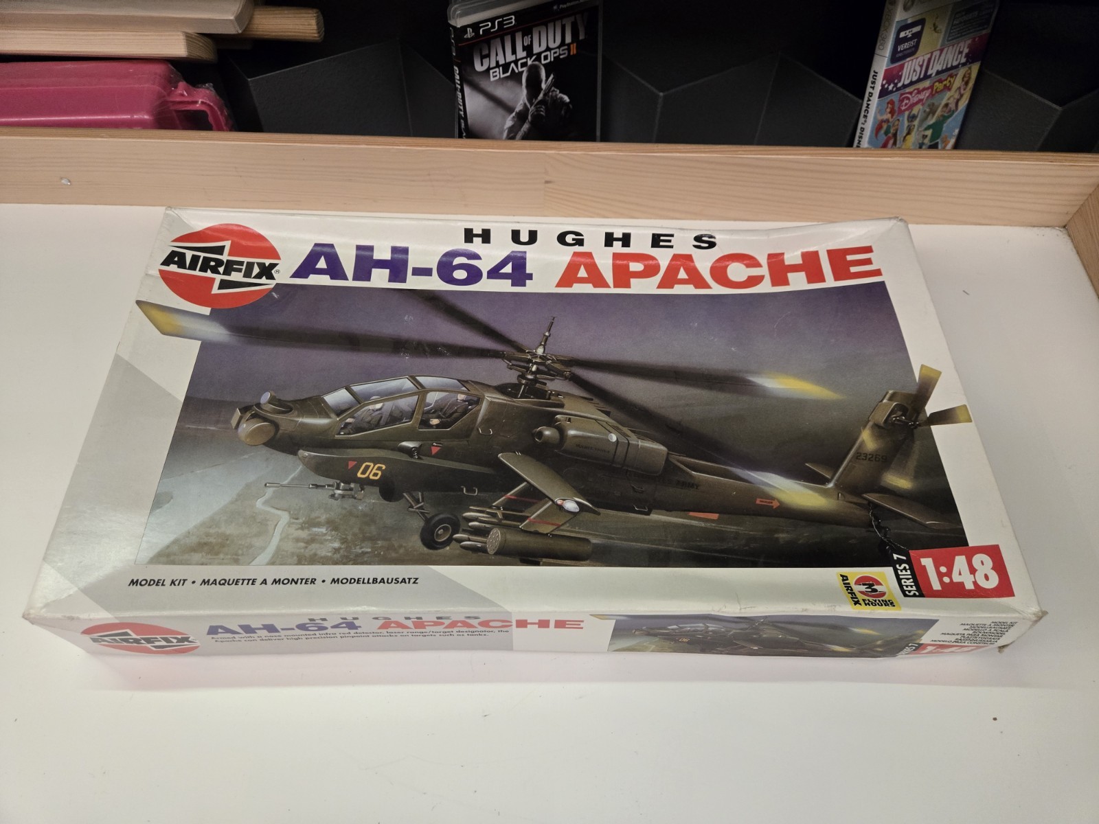 Airfix Ah-64 Hughes Apache Nos Never Built 1:48