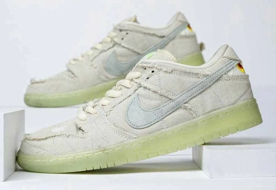 Nike dunks glow in the dark top