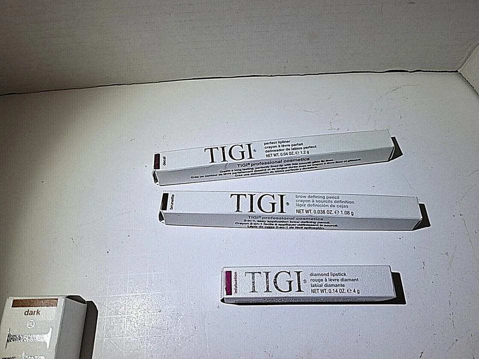 TIGI Cosmetics Lot Dark Primer & Concealer, Lipstick, Lipliner, Brow Pencil  - Image 3 of 4