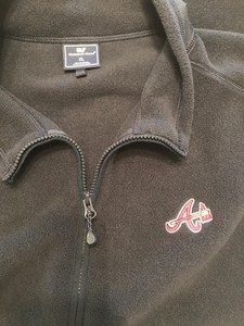 atlanta braves vineyard vines
