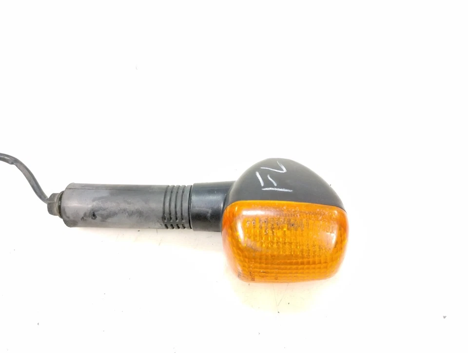 Передний левый указатель поворота 2002 Suzuki GS500 F E - Изображение 3 из 4