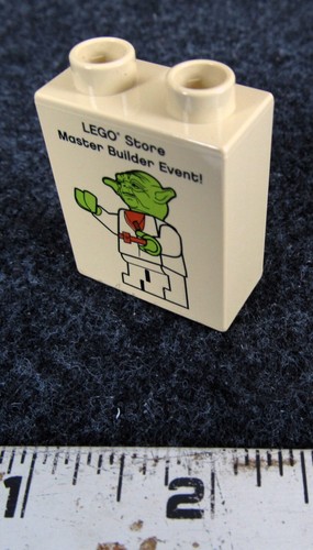 Lego Store STAR WARS YODA 2009 Master Builder Event! Exclusive Promotional Brick - 第 3/3 張圖片