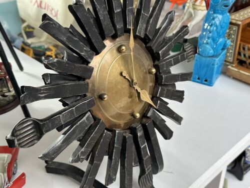 Brutalist 1970s Rustic Iron Vintage German Art Wall Sunburst Clock - Picture 4 of 14