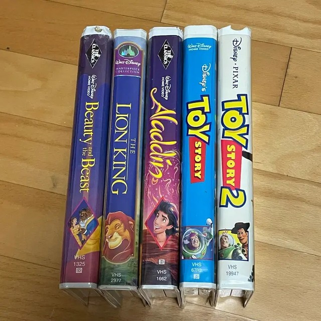 Disney VHS Video Set Beauty and the Beast, Aladdin, Toy Story