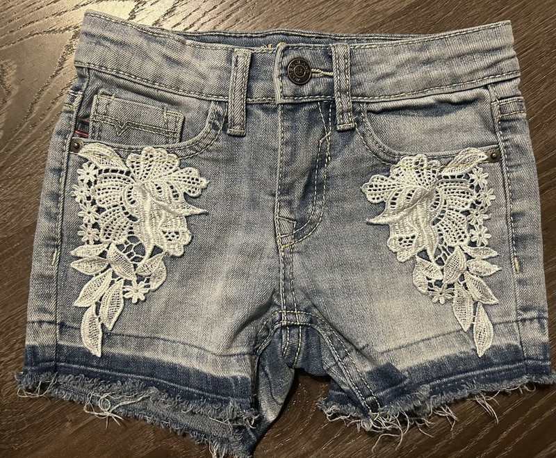 Little Girls Vigoss The Malibu Mid-Shorts Size 6 GUC