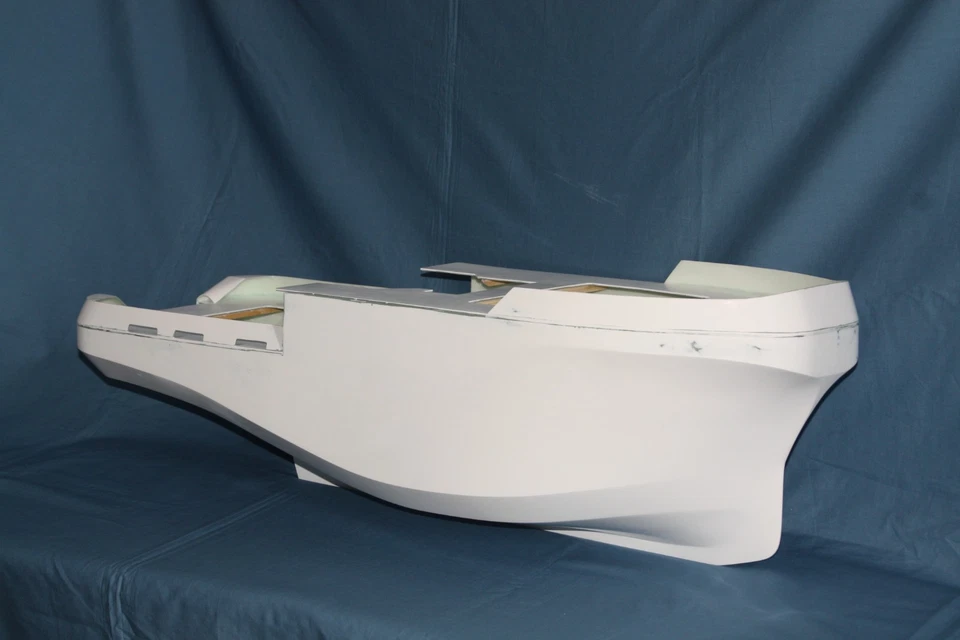 Gfk Rumpf Fairplay 30 in M1:50 - Bild 2 von 4