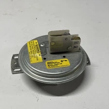 USED TRIDELTA FS6001-248 Gas Furnace Pressure Switch HK06WC070 FREE SHIPPING 