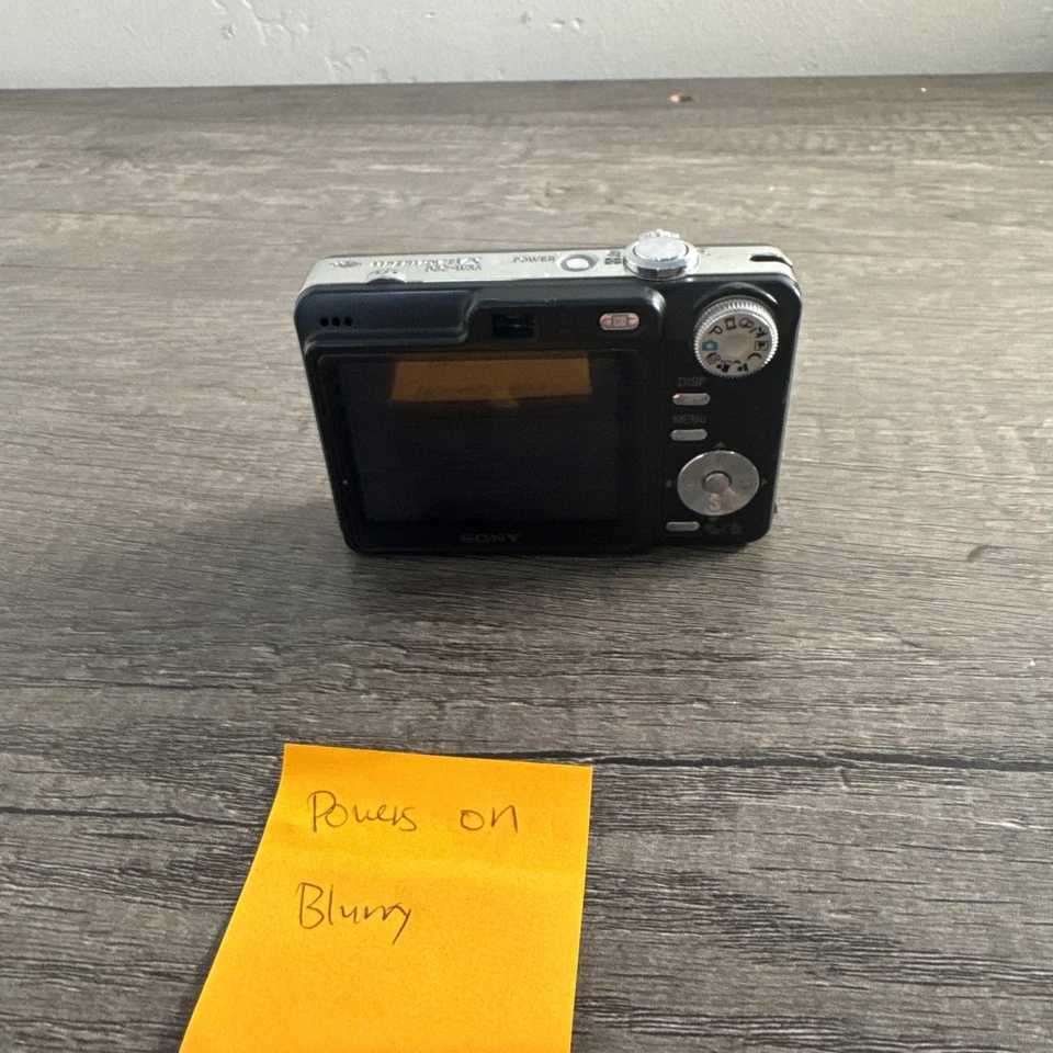 Sony Digital Camera Cybershot DSC-W55 7.2MP Black BLURRY - Image 4 of 4