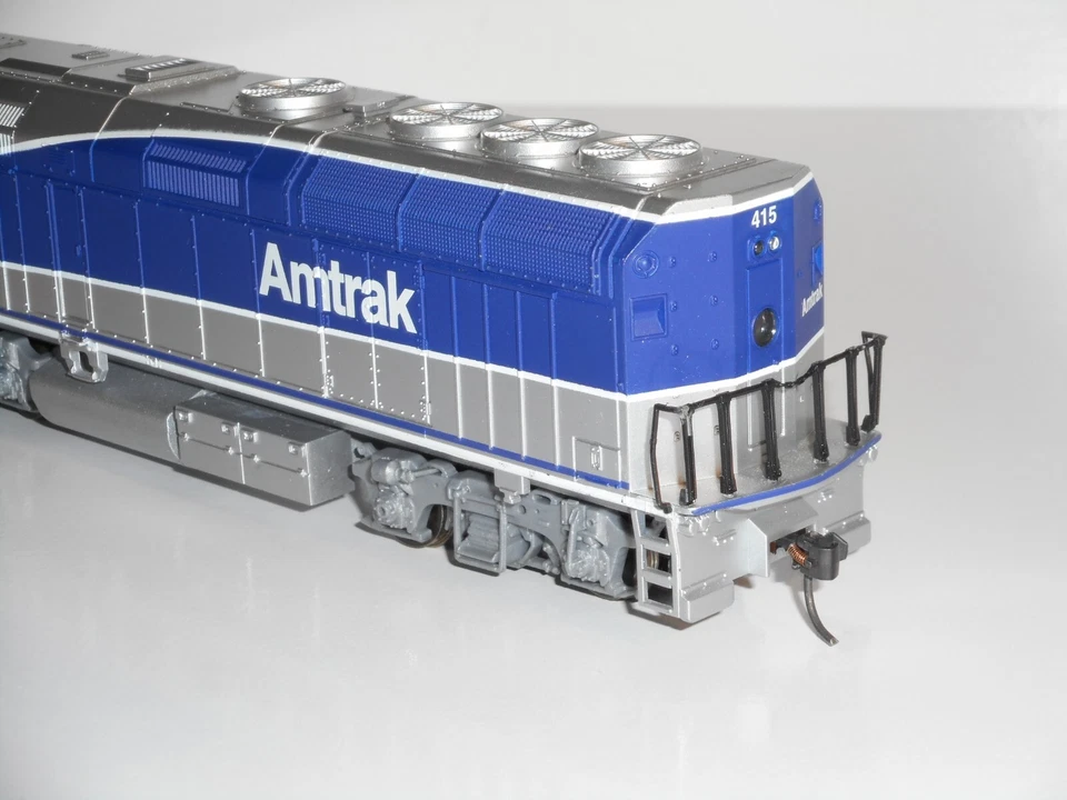 Walthers Trainline Amtrak 931-329 DCC Chip. Excellent cond. HO Scale. Boxed - Image 4 of 4