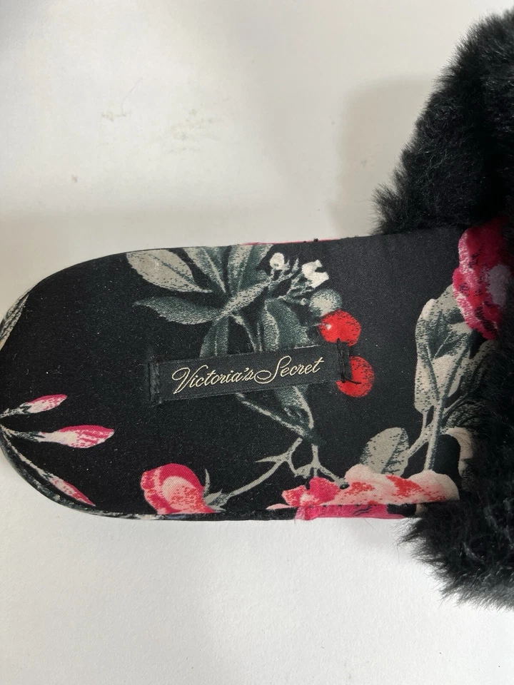 VICTORIA' SECRET Satin Black/Red Floral Bedroom Slippers SizeL 9-10 Faux FurTrim - Image 4 of 4