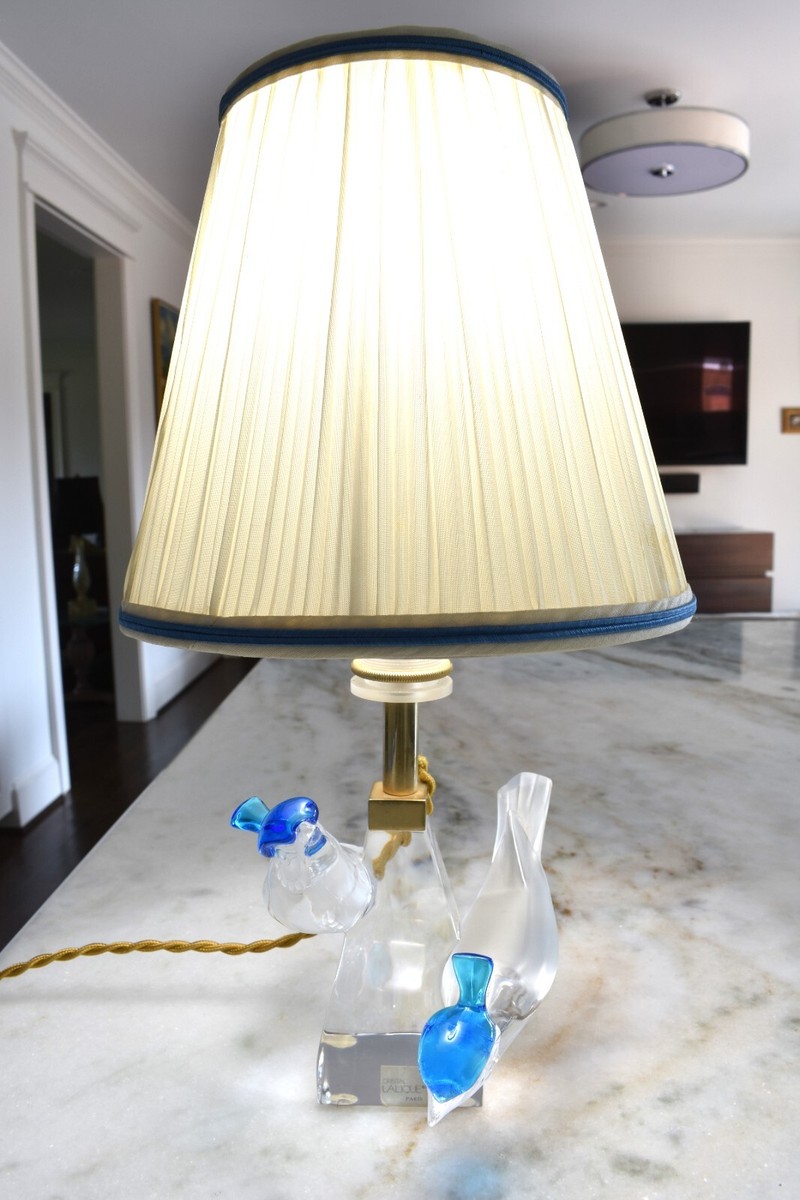 Vintage LALIQUE FRANCE Pair Of Pimlico Blue Birds Crystal Glass