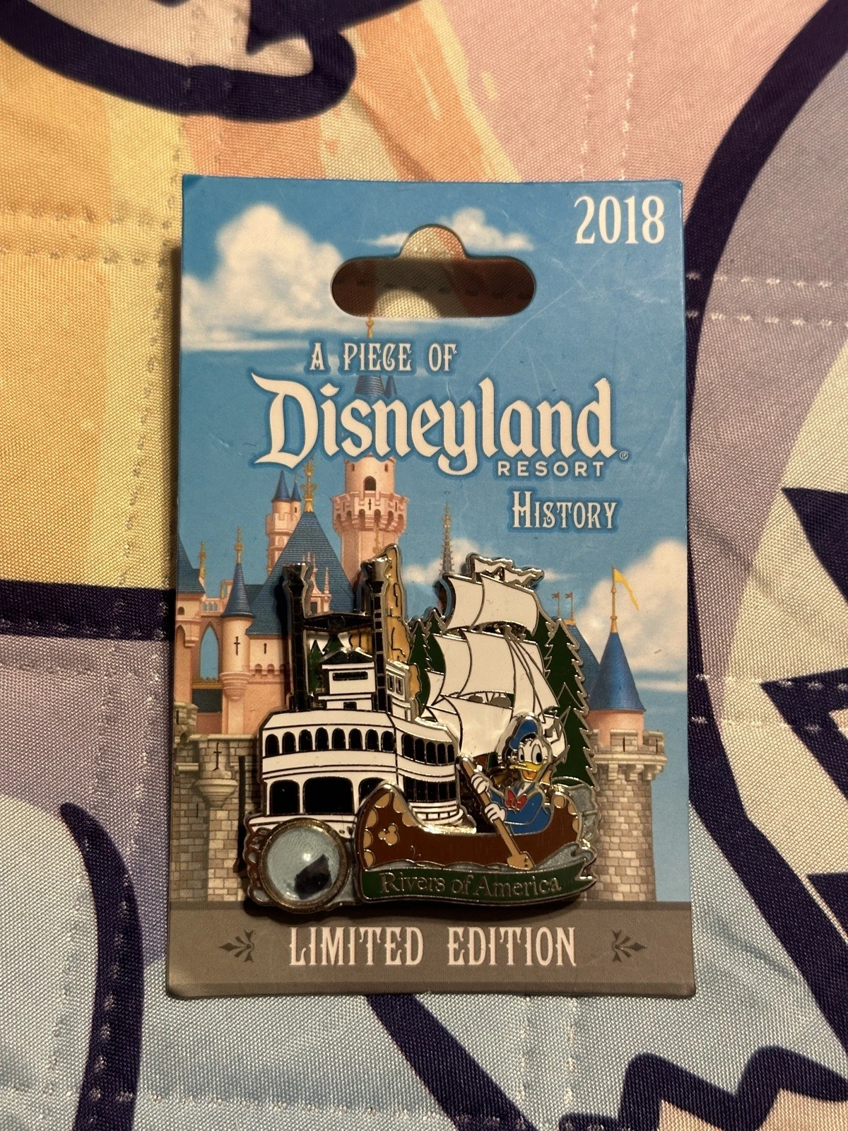 Disney Piece of Disneyland History Rivers of America Donald Duck Pin LE 2000