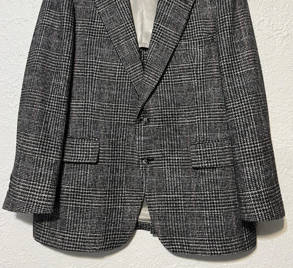 Custom Master Crafted USA Black Plaid Wool Tweed Blazer Jacket Sz 44 R - Image 3 of 4