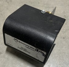 McDonnell and Miller fs-251 flow switch