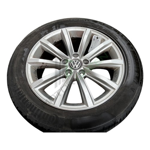 Volkswagen Passat 2017 Alloy Wheel & Tyre Single 215/55/17  3G0071498BZ49 - Picture 1 of 9