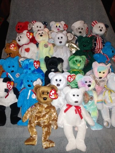 Lot 23 Vintage Ty Beanie Babies Lot w/tags - Valentino