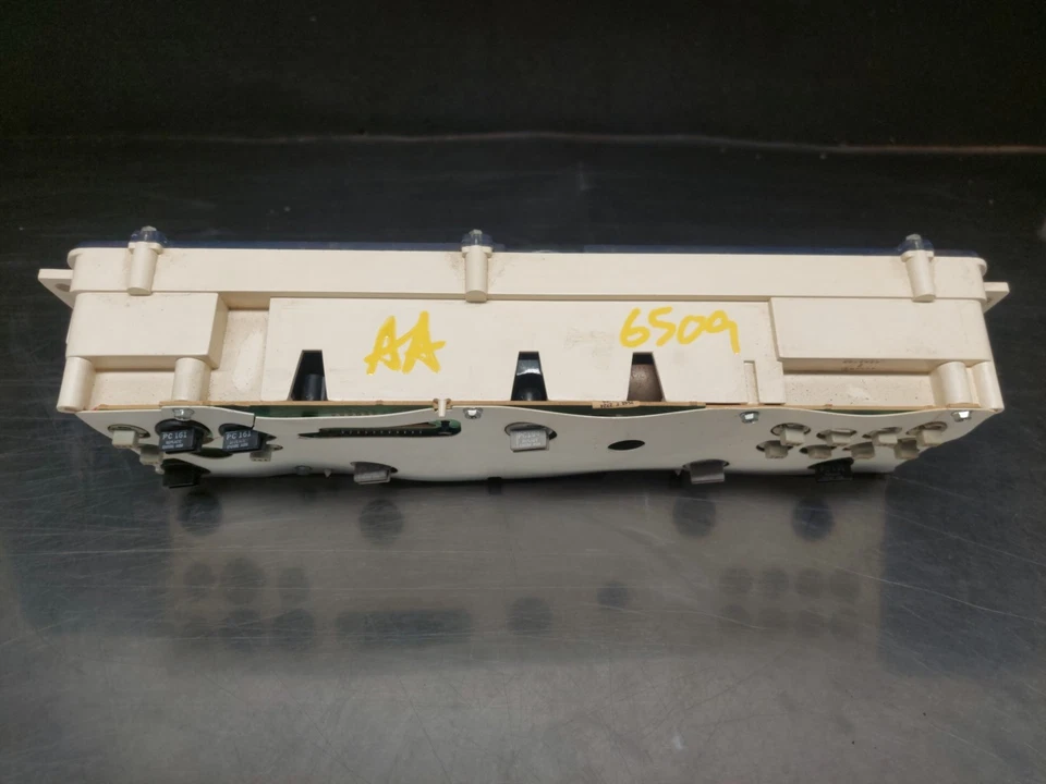 Cuadro de instrumentos velocímetro Buick LeSabre Park Avenue 1995 Foto 2 de 4