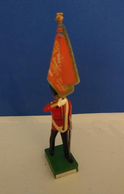Britains   SCOTS  guard flag bearer marching