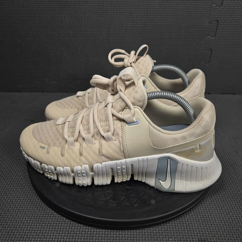 Nike Free Metcon 5 Shoes Womens Size 10 Beige Tan Cross Training Gym DV3950-105 - Image 3 of 4
