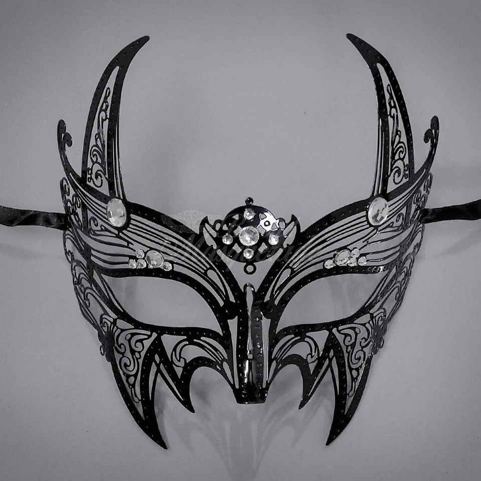Wolf Inspired Costume Light Metal Cosplay Rhinestones Masquerade Mask [Black] - Image 2 of 4