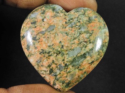117Cts. 100 % natürlicher Unakit Designer Herz Kristall lose Edelstein 35 x 3...