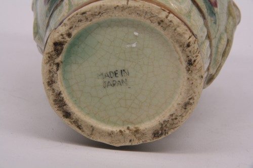 Majolica 3 Handle Cherub Vase Angels Made in Japan Vintage Ceramic - Picture 8 of 9