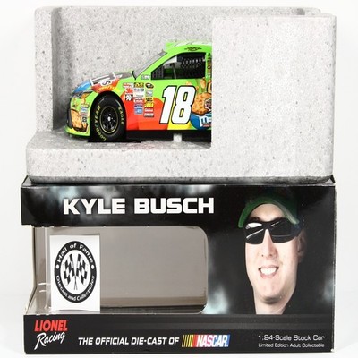 KYLE BUSCH 2015 AUTOGRAPHED #18 CRISPY M&M'S TOYOTA /1,321 MADE MEGA XRARE!!