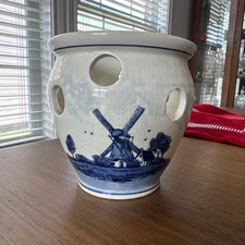 Vintage 1970's 5" DELFT BLAUW PLANTER Vase Handpainted Holland Windmill Blue