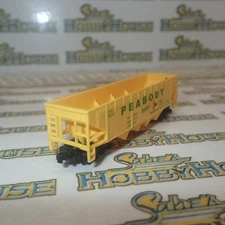 Model Power 83220 - N Scale 40' 4 Bay Hopper-Peabody