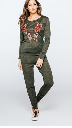 Women's Lounge Wear Jogging Set Ladies Long Sleeve Floral Tracksuit - Picture 4 of 10