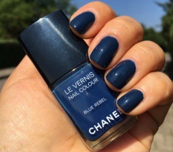 CHANEL Blue Rebel Nail Polish Les Jeans de Chanel Fashion's Night