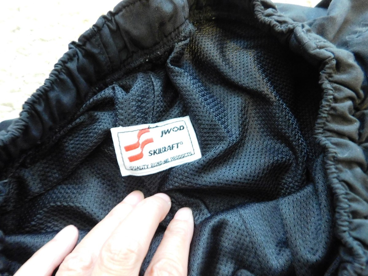 US ARMY IPFU PANTS SIZE 28