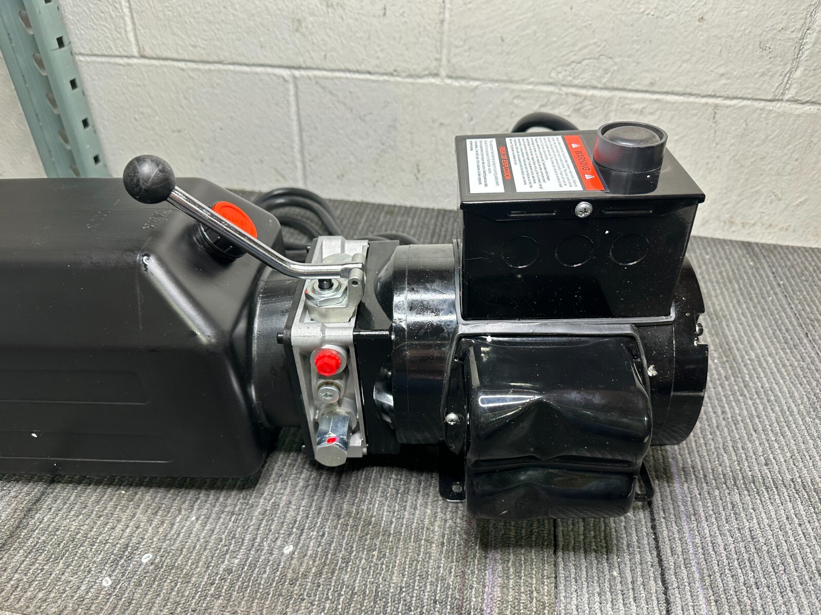 BUCHER Hydraulic Power Unit 115V, 1.5hp, 3450 RPM (DENTED) *LOCAL