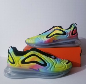 tie dye nike 720