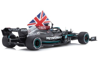 Spark 1:18 Scale 18S599 - F1 Mercedes AMG W12 E Winner British GP