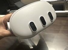 Meta Quest 3 128gb Vr Headset - White + Elite Strap With Battery