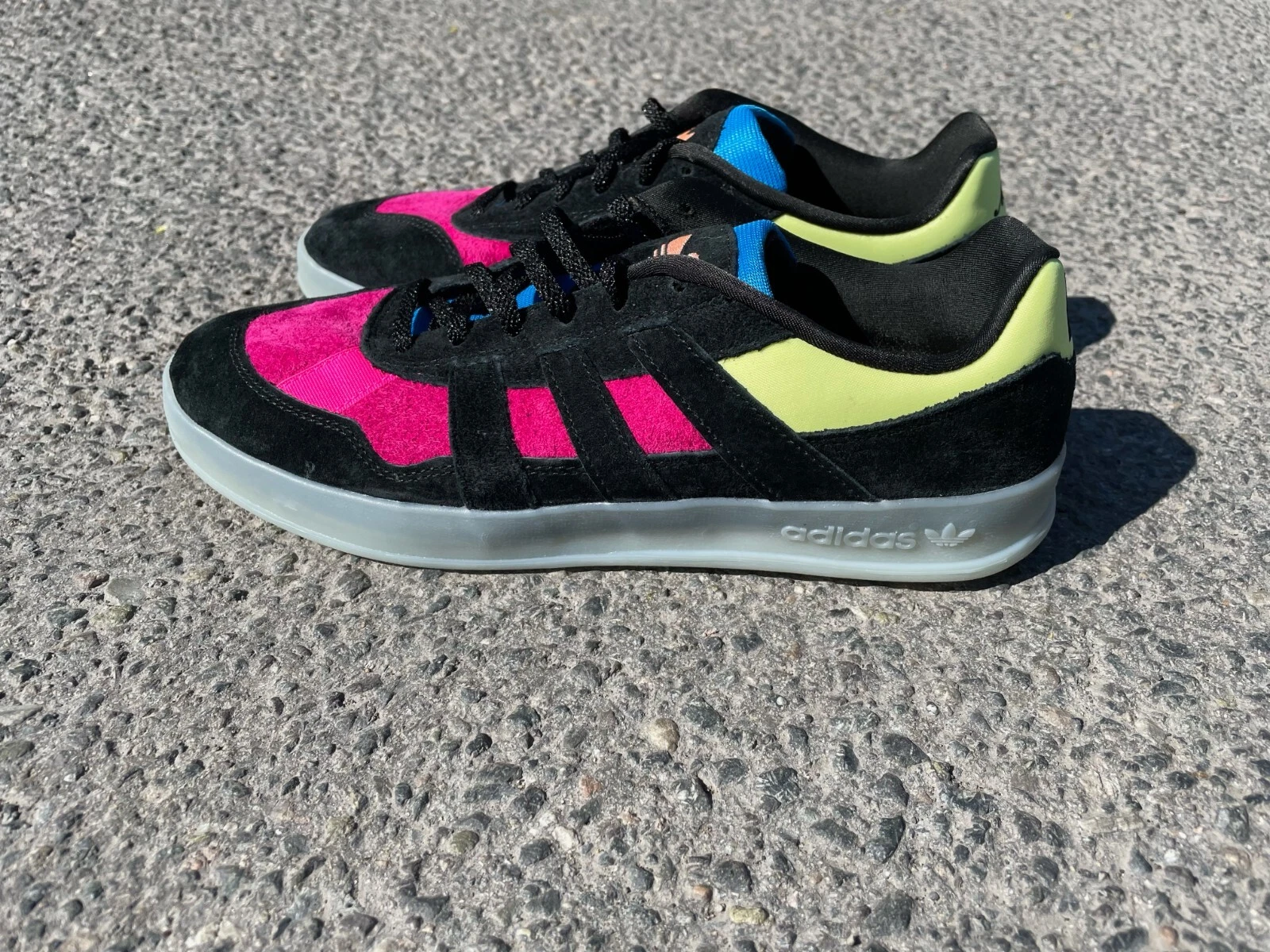 adidas Aloha Super MG Gonz Mark Gonzales skateboard skate gazelle suprême intérieur